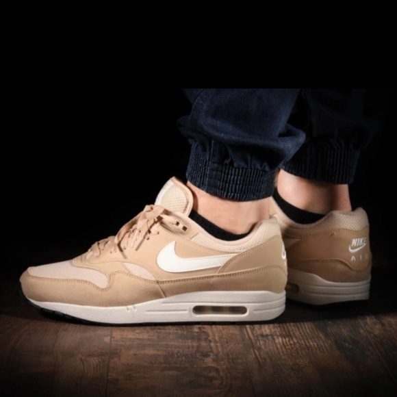 AUTHENTIC NIKE AIR MAX 1 DESERT ORE SIZE 9 - Picture 2 of 16